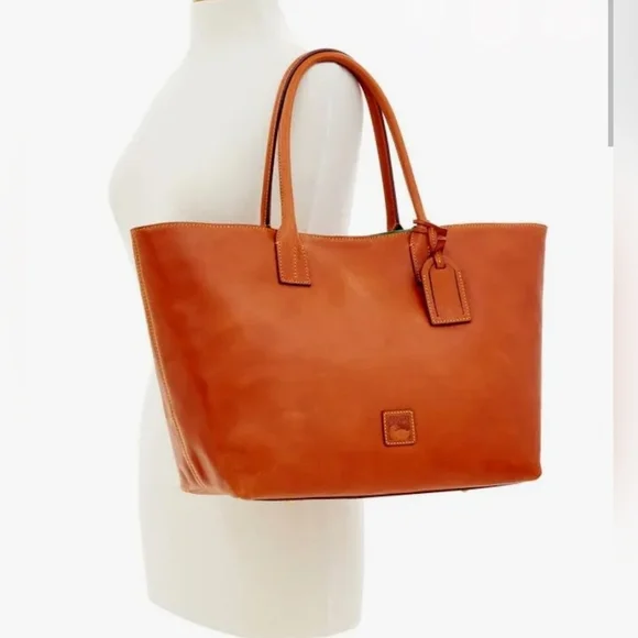 Dooney & Bourke Medium Russel Florentine Leather Tote in NATURAL - NWT - Picture 2 of 8